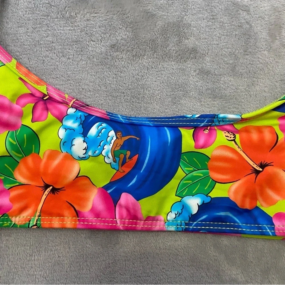New! Frankie’s bikinis Dallas bralette top in neon surfer 24124